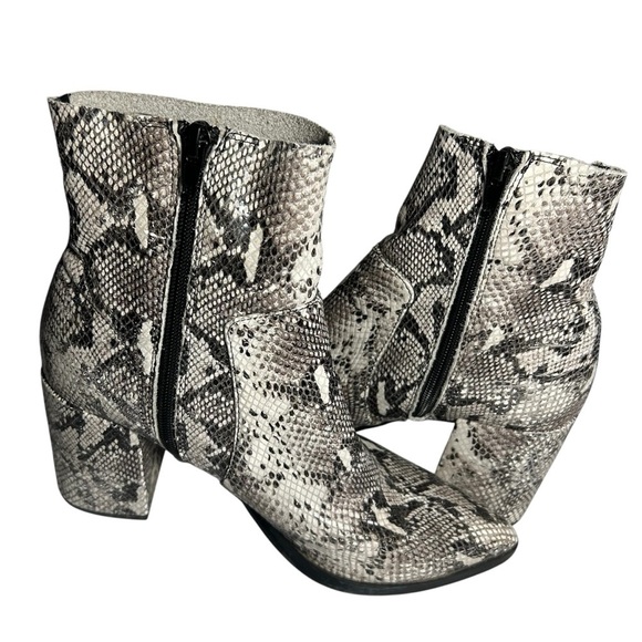 Tony Bianco Snakeskin Booties Womens Sz 8 - Picture 3 of 13